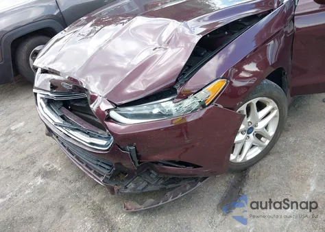 2013 Ford Fusion Se z USA, uszkodzony, nr VIN 3FA6P0HR2DR317945